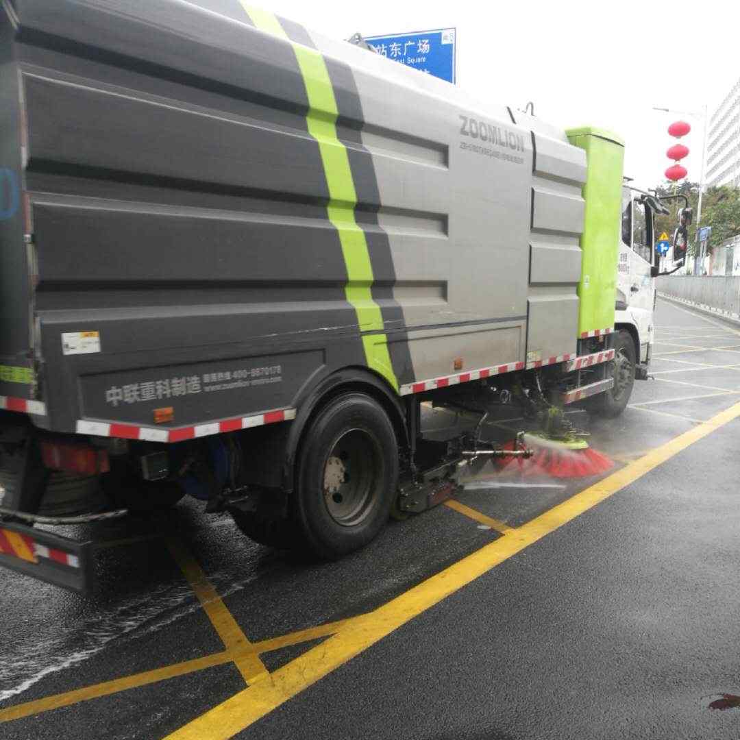 罗湖区南湖项目道路清洁