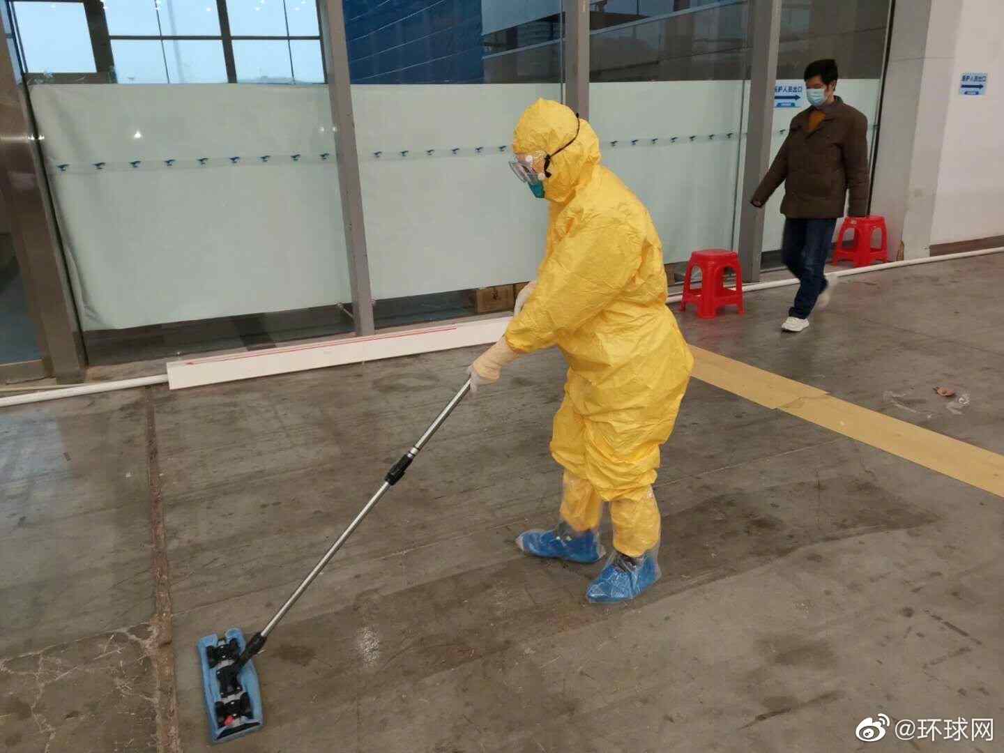 清洁地面 清洁地面
