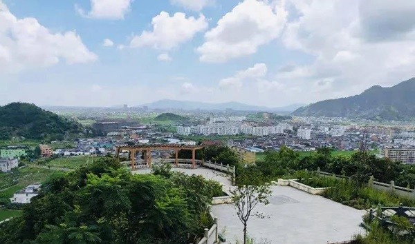 占据沃尔玛 跻身NBA的清洁产品 都来自这个“中国清洁用品第一镇”!(图1) 占据沃尔玛 跻身NBA的清洁产品 都来自这个“中国清洁用品第一镇”!(图1)