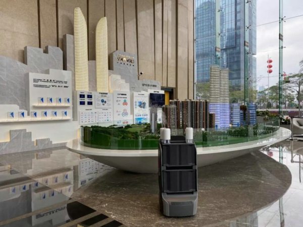 复工首周 深圳首家机器人防疫园区正式启用(图1) 复工首周 深圳首家机器人防疫园区正式启用(图1)