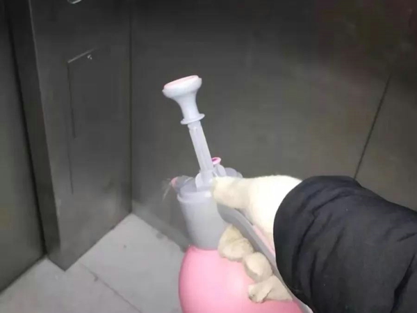 抗疫指南丨面对疫情,清洁工作者该如何应对?(图8) 抗疫指南丨面对疫情,清洁工作者该如何应对?(图8)